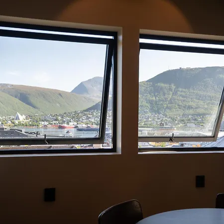 Istay - Parkgata 40 Tromsø